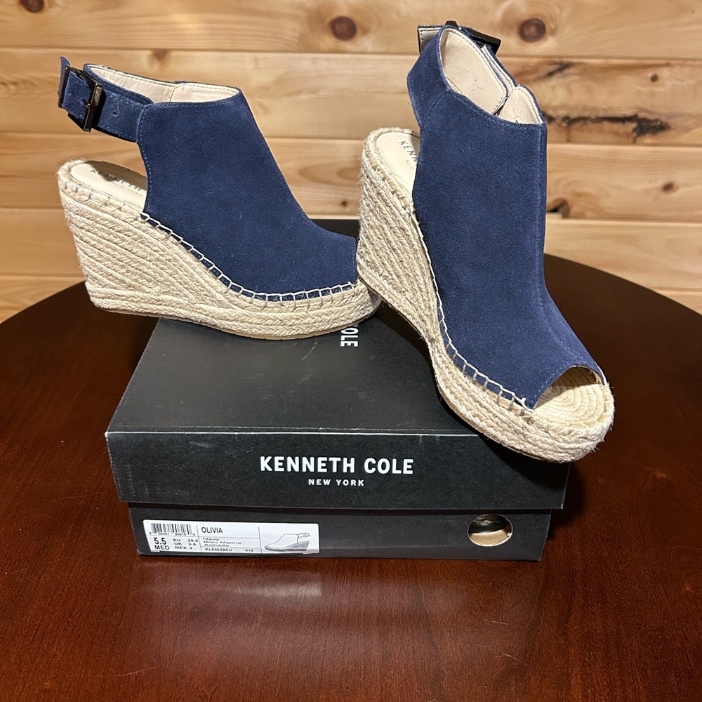 Kenneth Cole Olivia Espadrille in Navy